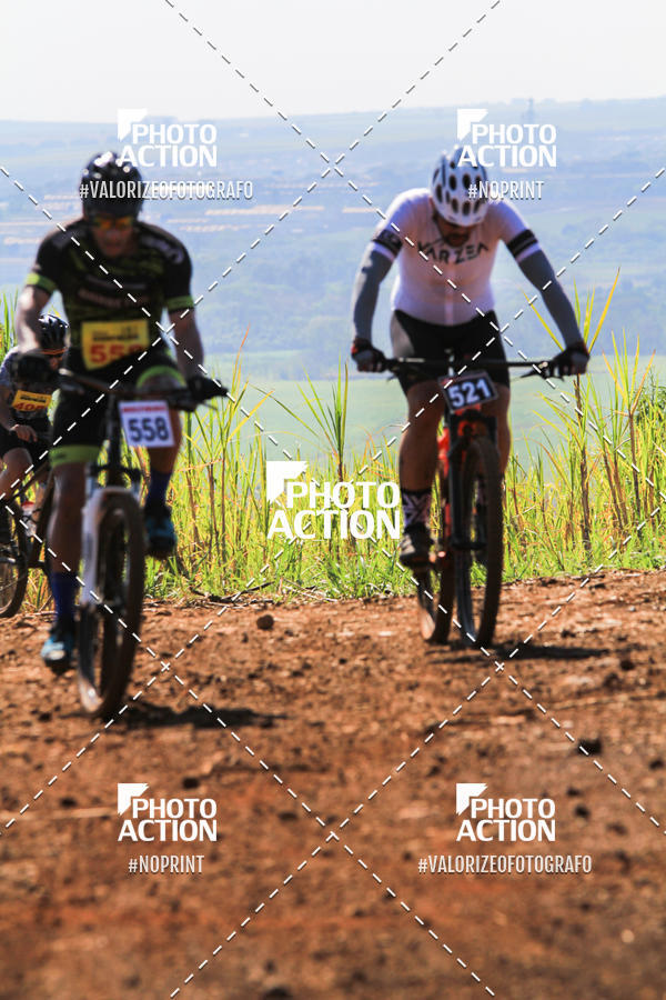 Buy your photos of the eventCROSS DUATHLON on Fotop