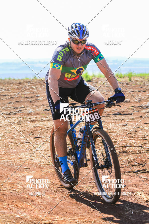 Buy your photos of the eventCROSS DUATHLON on Fotop