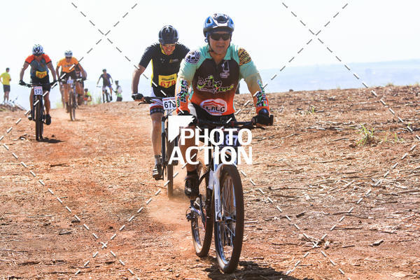 Buy your photos of the eventCROSS DUATHLON on Fotop