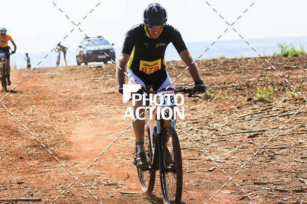 Buy your photos of the eventCROSS DUATHLON on Fotop