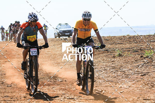 Buy your photos of the eventCROSS DUATHLON on Fotop