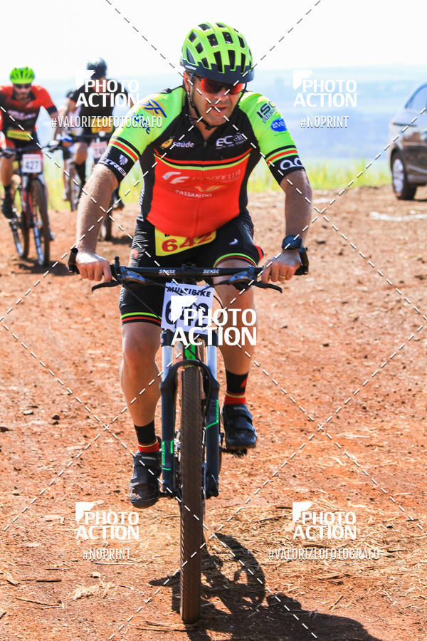 Buy your photos of the eventCROSS DUATHLON on Fotop