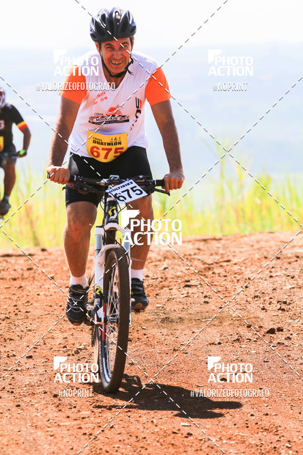 Buy your photos of the eventCROSS DUATHLON on Fotop