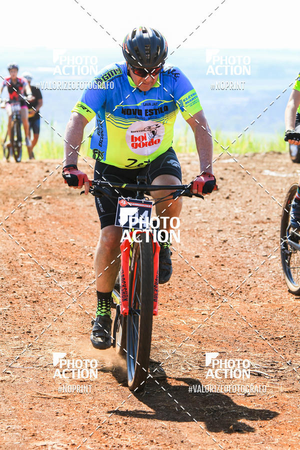 Buy your photos of the eventCROSS DUATHLON on Fotop