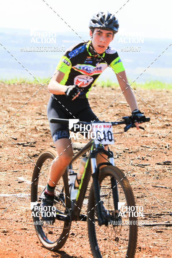 Buy your photos of the eventCROSS DUATHLON on Fotop