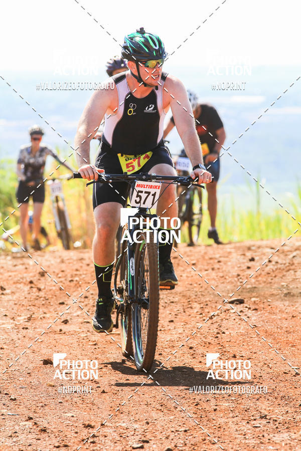 Buy your photos of the eventCROSS DUATHLON on Fotop