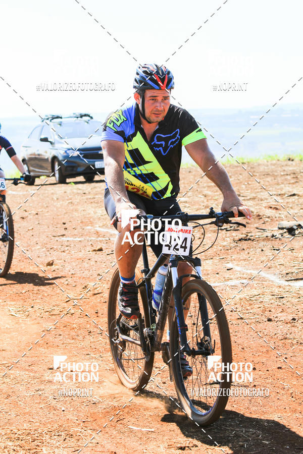 Buy your photos of the eventCROSS DUATHLON on Fotop
