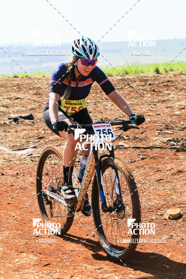 Buy your photos of the eventCROSS DUATHLON on Fotop