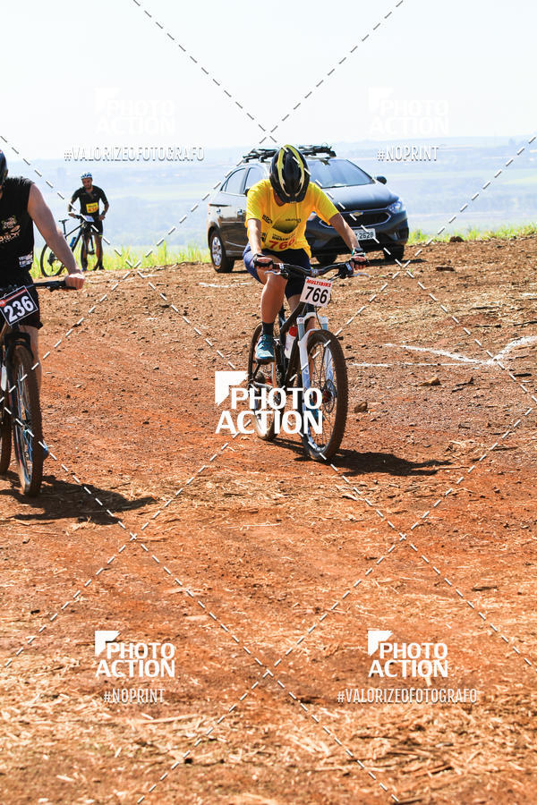 Buy your photos of the eventCROSS DUATHLON on Fotop