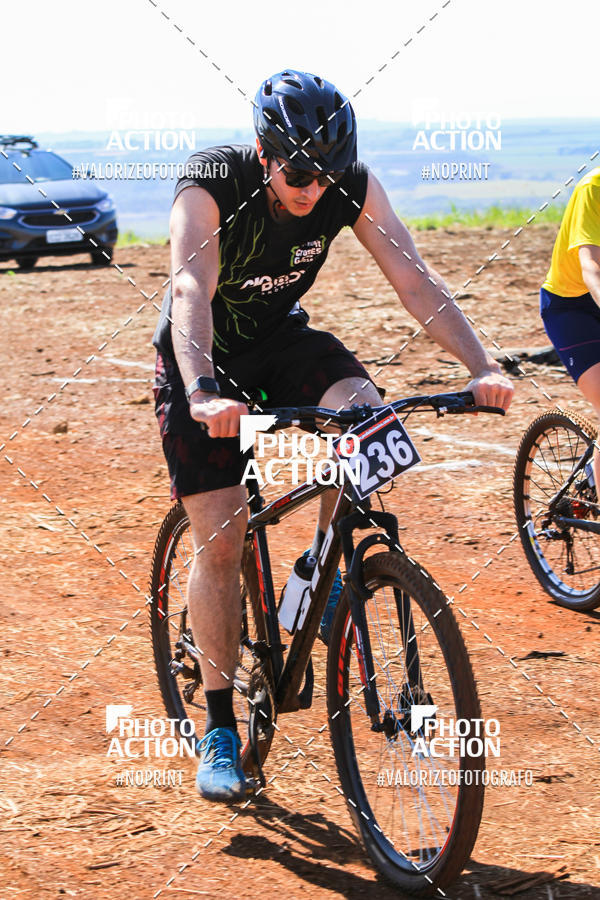 Buy your photos of the eventCROSS DUATHLON on Fotop