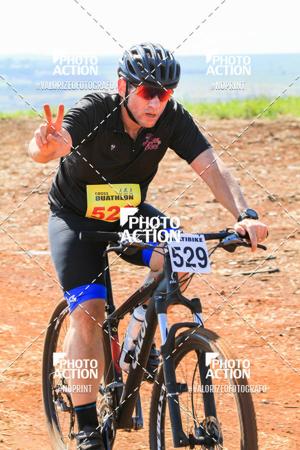 Buy your photos of the eventCROSS DUATHLON on Fotop