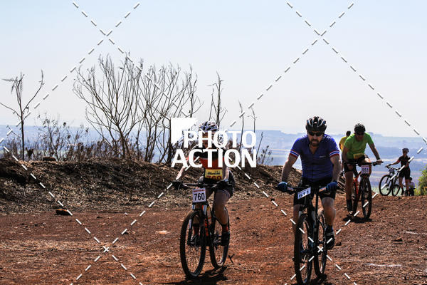 Buy your photos of the eventCROSS DUATHLON on Fotop