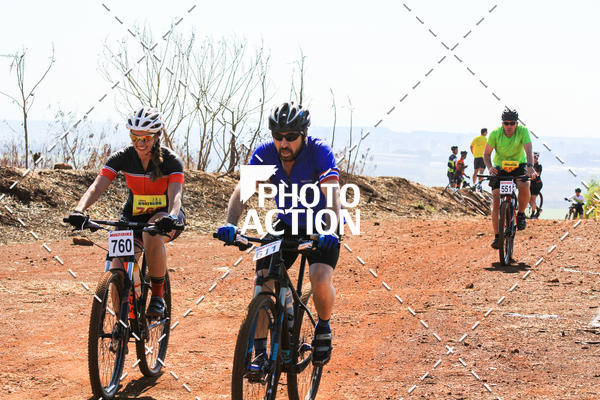 Buy your photos of the eventCROSS DUATHLON on Fotop
