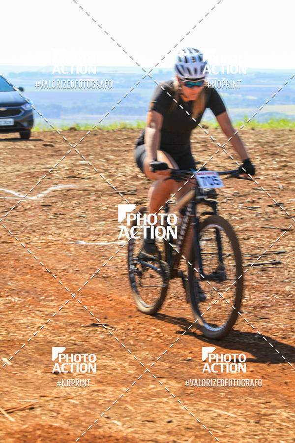 Buy your photos of the eventCROSS DUATHLON on Fotop