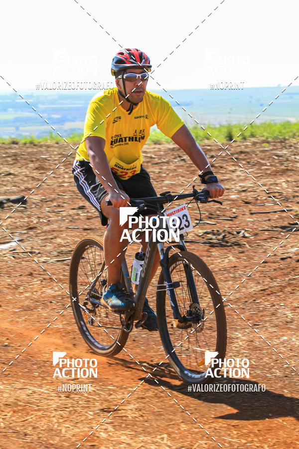 Buy your photos of the eventCROSS DUATHLON on Fotop