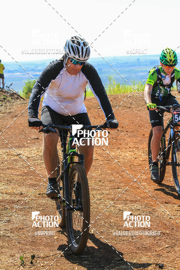 Buy your photos of the eventCROSS DUATHLON on Fotop