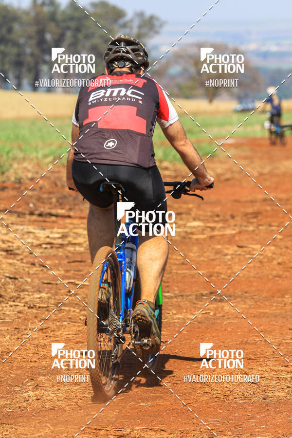 Buy your photos of the eventCROSS DUATHLON on Fotop