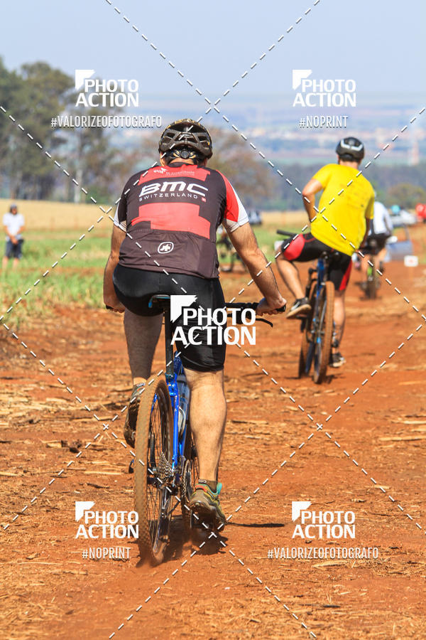 Buy your photos of the eventCROSS DUATHLON on Fotop