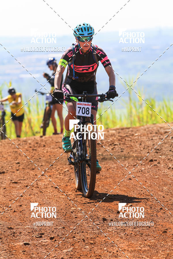 Buy your photos of the eventCROSS DUATHLON on Fotop