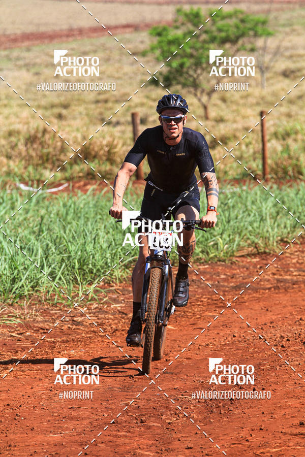 Buy your photos of the eventCROSS DUATHLON on Fotop