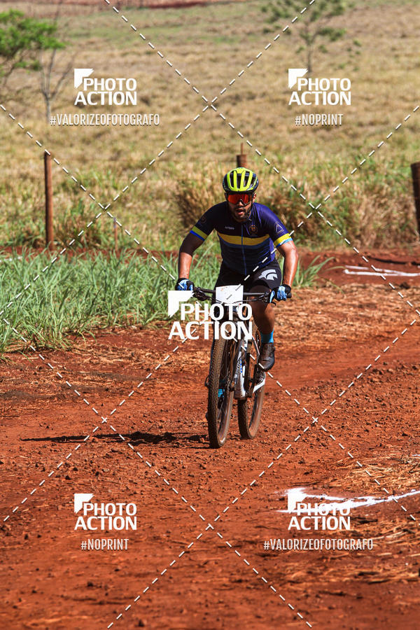 Buy your photos of the eventCROSS DUATHLON on Fotop
