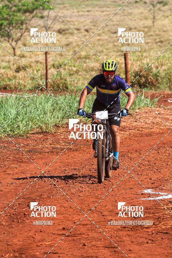 Buy your photos of the eventCROSS DUATHLON on Fotop