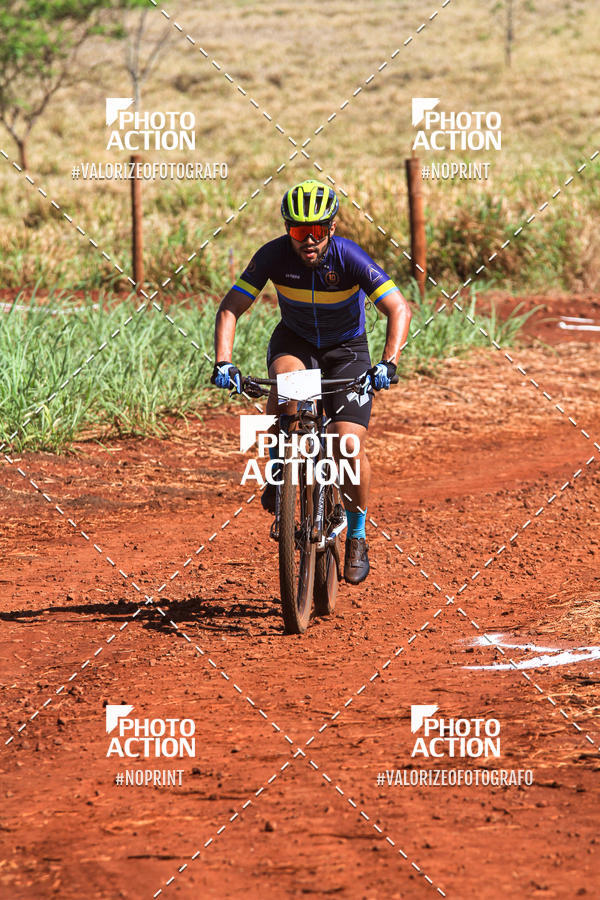 Buy your photos of the eventCROSS DUATHLON on Fotop