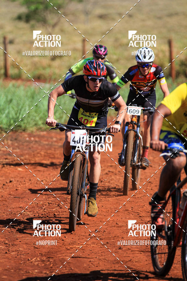 Buy your photos of the eventCROSS DUATHLON on Fotop