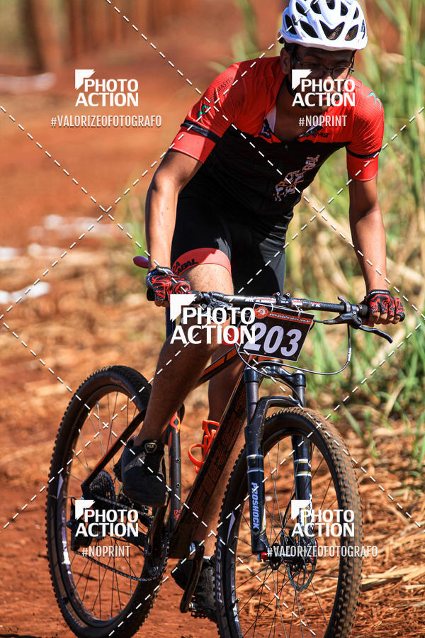 Buy your photos of the eventCROSS DUATHLON on Fotop