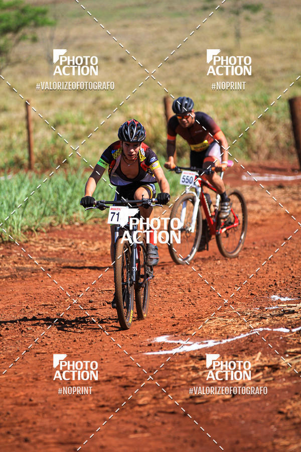 Buy your photos of the eventCROSS DUATHLON on Fotop