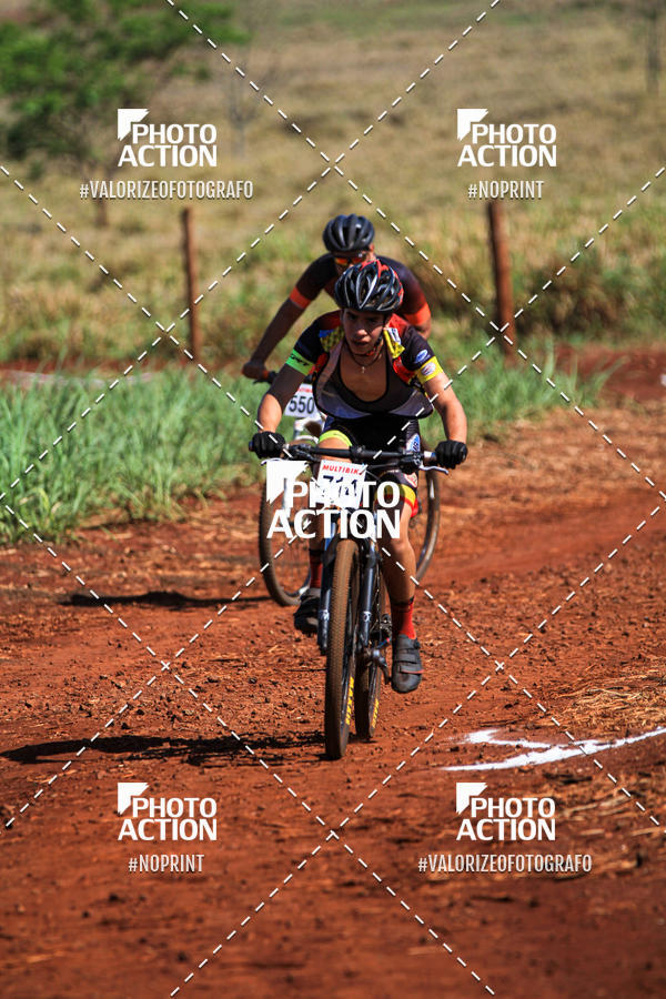 Buy your photos of the eventCROSS DUATHLON on Fotop