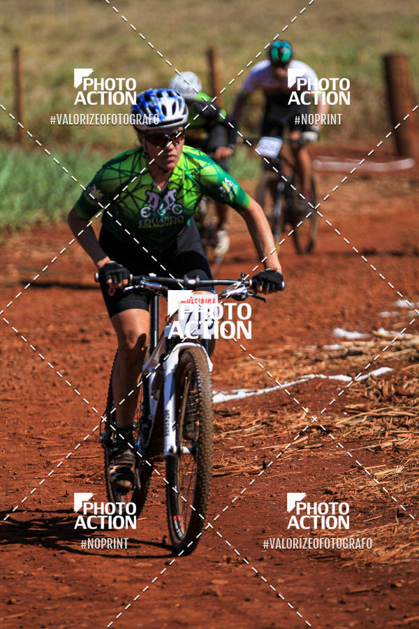 Buy your photos of the eventCROSS DUATHLON on Fotop