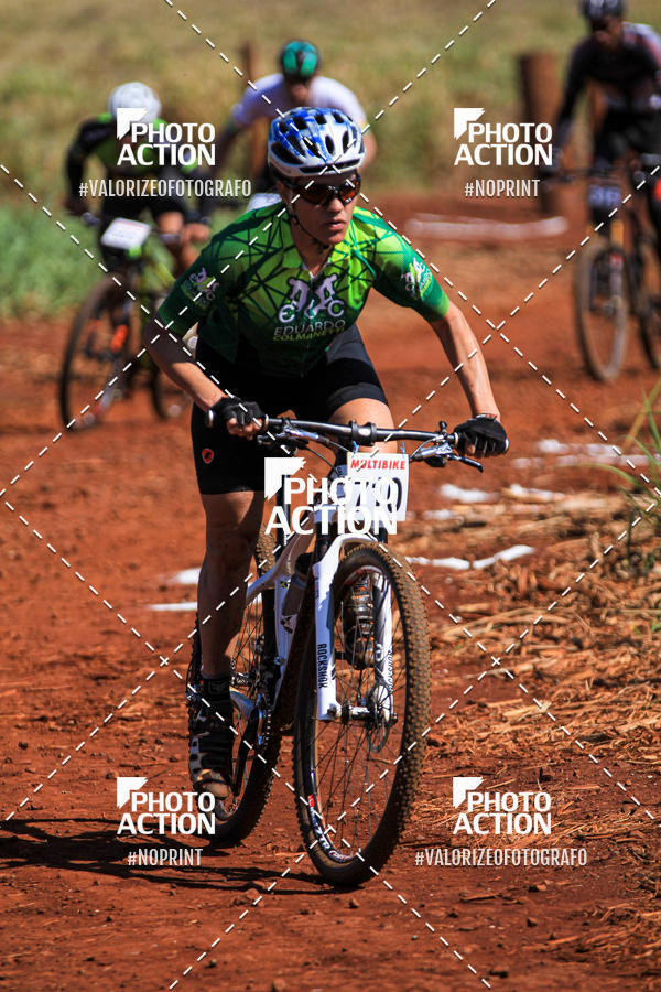 Buy your photos of the eventCROSS DUATHLON on Fotop