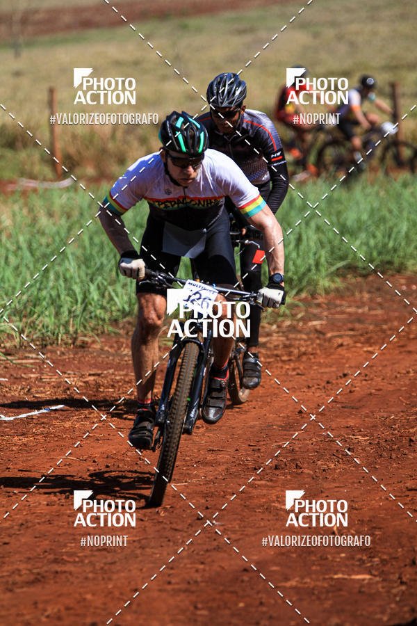 Buy your photos of the eventCROSS DUATHLON on Fotop
