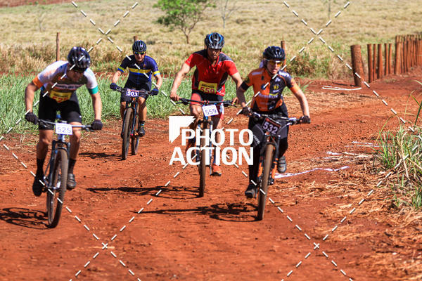 Buy your photos of the eventCROSS DUATHLON on Fotop