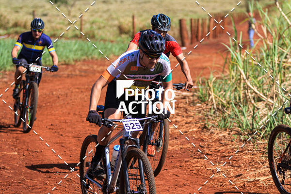 Buy your photos of the eventCROSS DUATHLON on Fotop