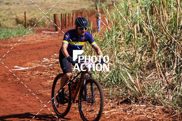 Buy your photos of the eventCROSS DUATHLON on Fotop