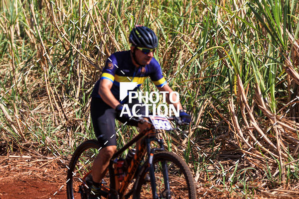 Buy your photos of the eventCROSS DUATHLON on Fotop