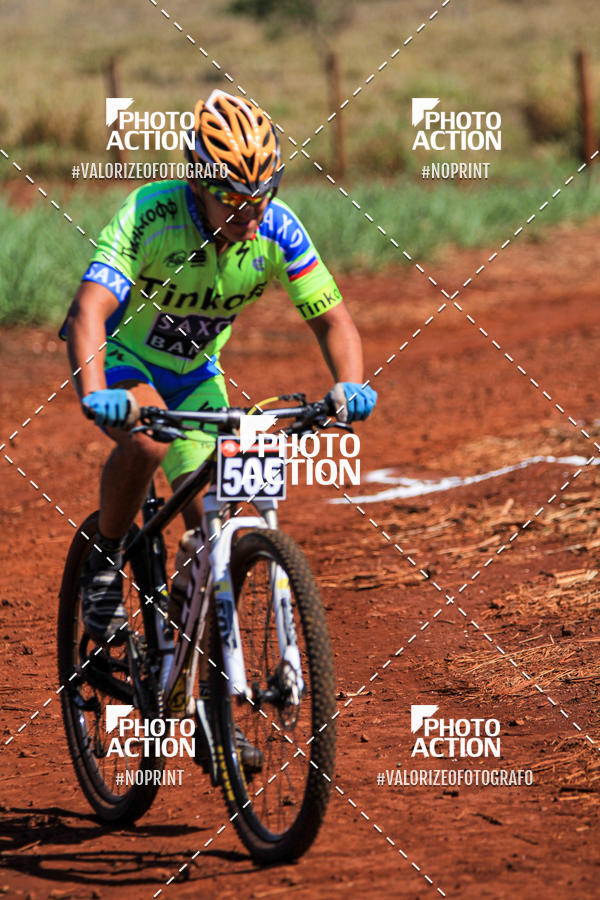 Buy your photos of the eventCROSS DUATHLON on Fotop