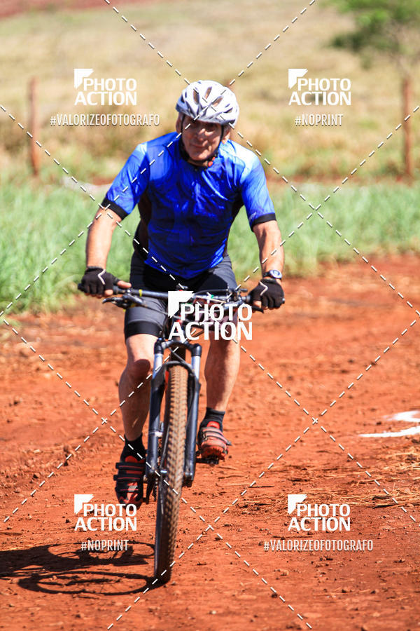 Buy your photos of the eventCROSS DUATHLON on Fotop