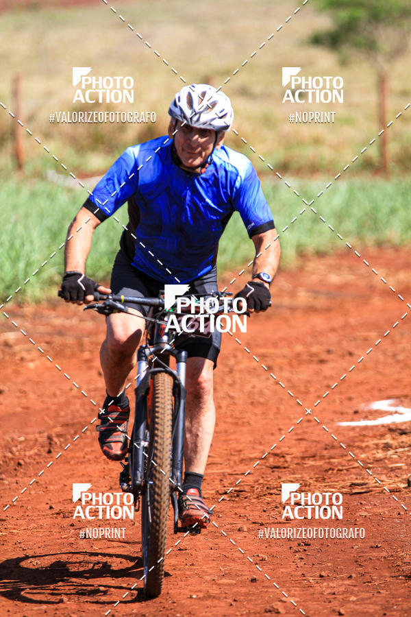 Buy your photos of the eventCROSS DUATHLON on Fotop