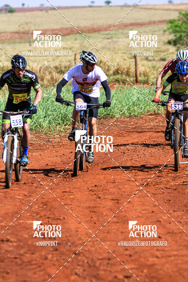 Buy your photos of the eventCROSS DUATHLON on Fotop