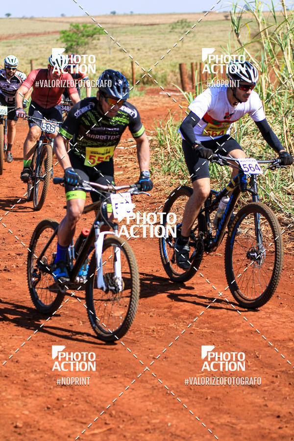 Buy your photos of the eventCROSS DUATHLON on Fotop