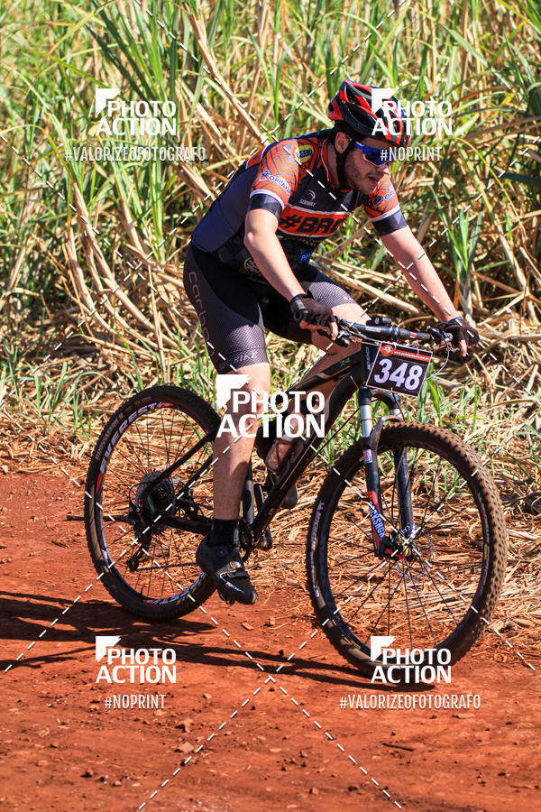 Buy your photos of the eventCROSS DUATHLON on Fotop