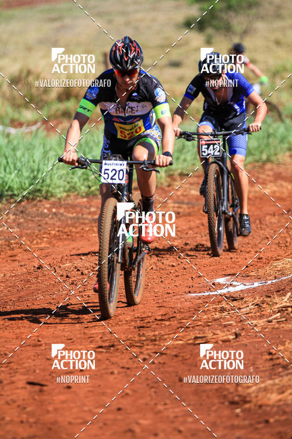 Buy your photos of the eventCROSS DUATHLON on Fotop