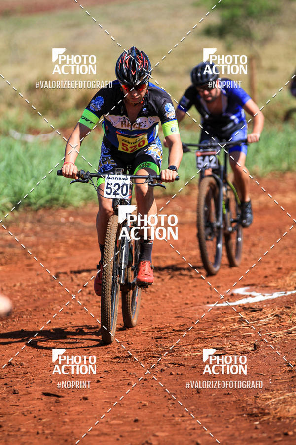 Buy your photos of the eventCROSS DUATHLON on Fotop