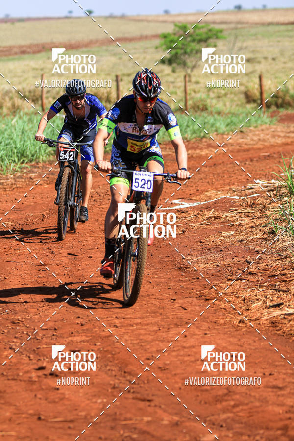 Buy your photos of the eventCROSS DUATHLON on Fotop