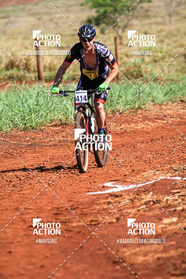 Buy your photos of the eventCROSS DUATHLON on Fotop