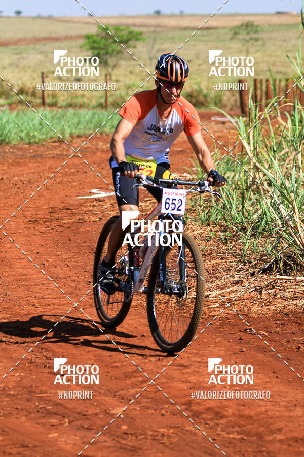 Buy your photos of the eventCROSS DUATHLON on Fotop