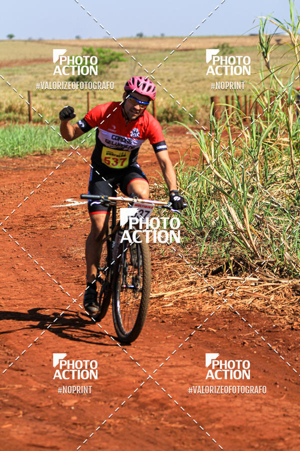 Buy your photos of the eventCROSS DUATHLON on Fotop